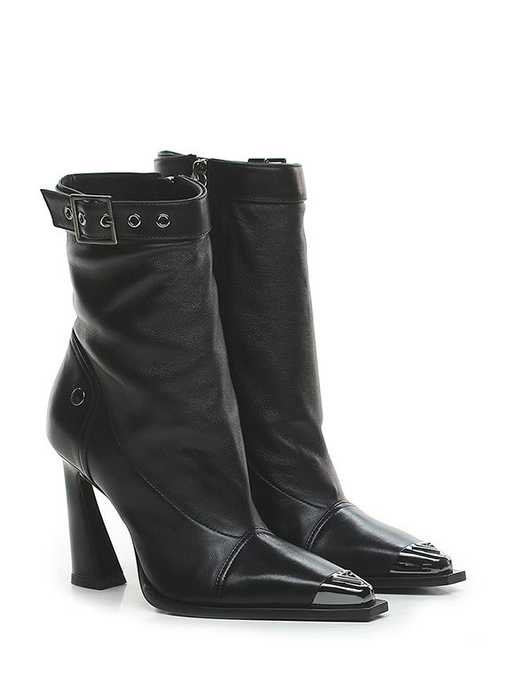 Ankle boot