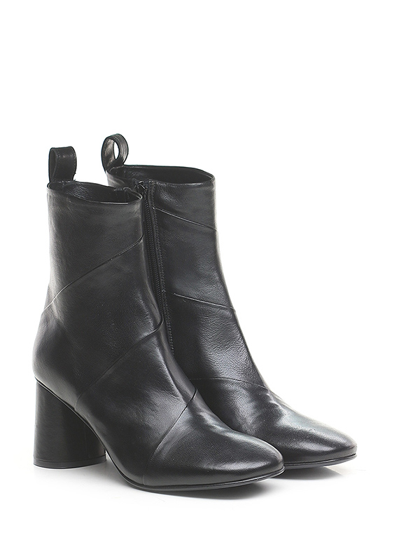 Ankle boot