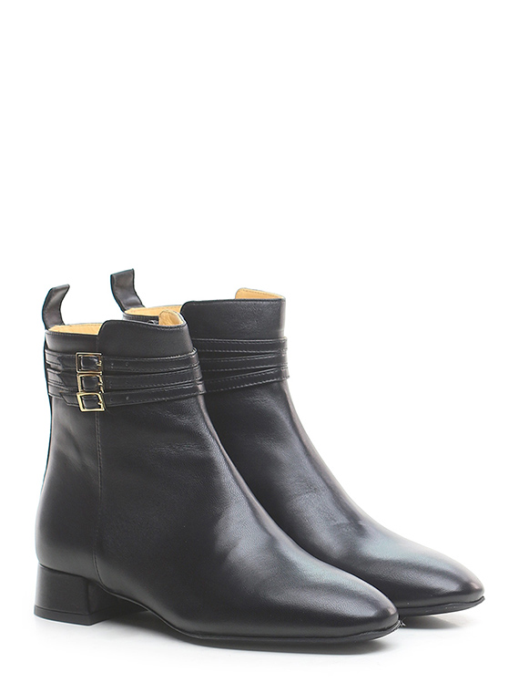 Ankle boot