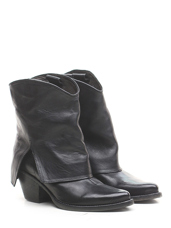 Ankle boot