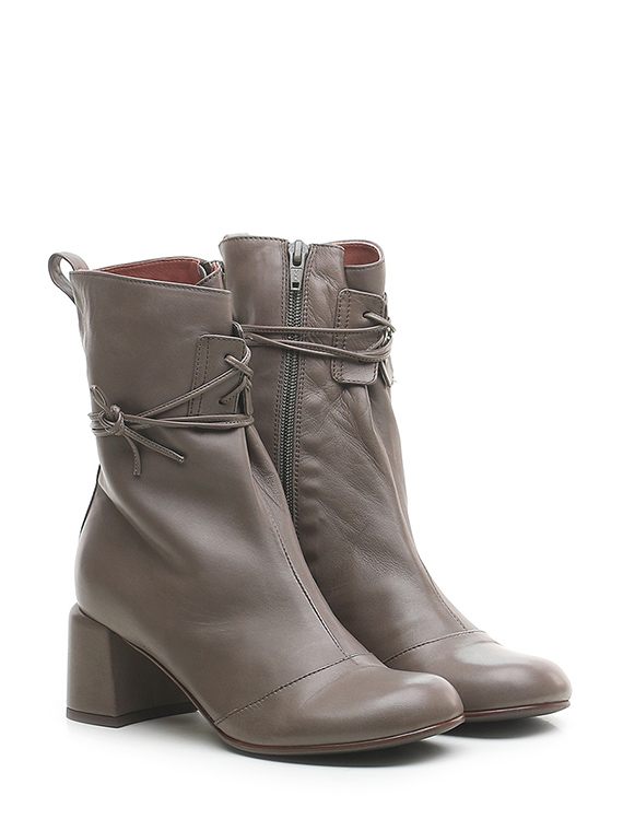 Ankle boot